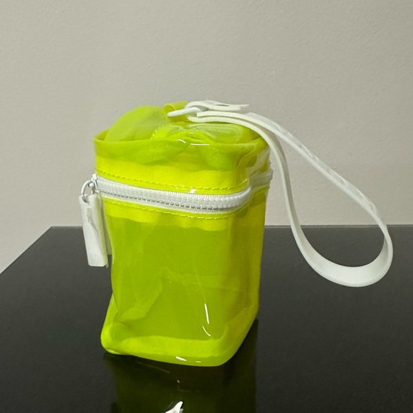 Drunk Elephant Transparent Bag - Picture 2 of 3